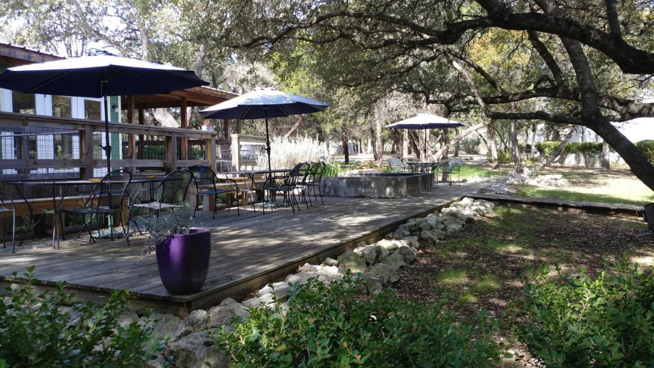 Wimberley Inn & Bar Eksteriør billede